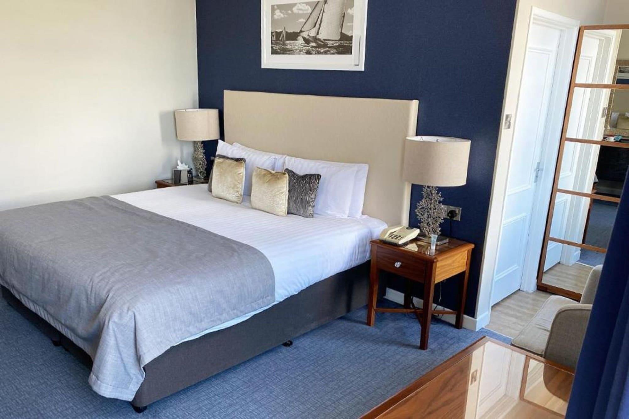 Haven Hotel 4*